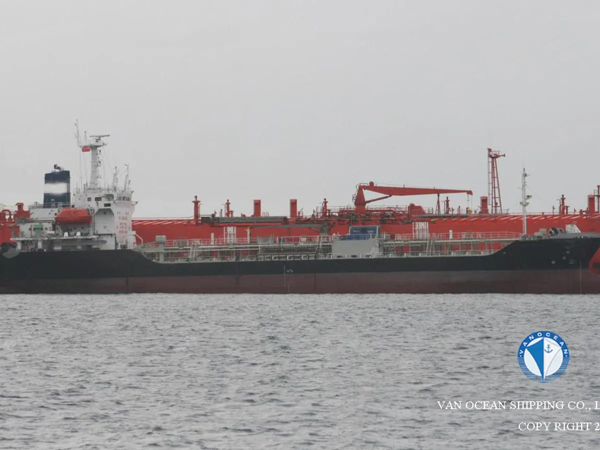 Pétrolier / chimiquier à vendre