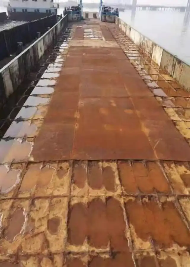 Péniche à vendre