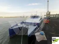 Navire de passagers à vendre