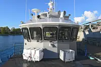 Bateau de transport d'équipage à vendre