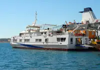 Navire-ferry à vendre