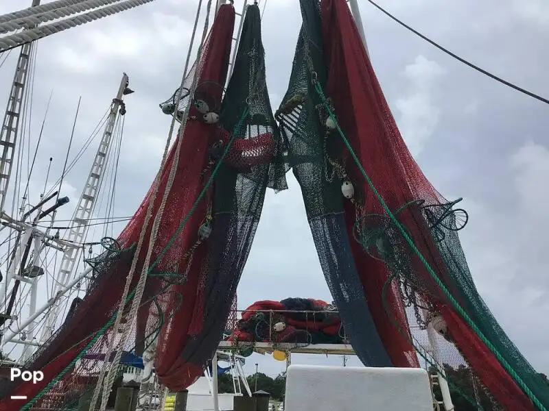 Chalutier à vendre