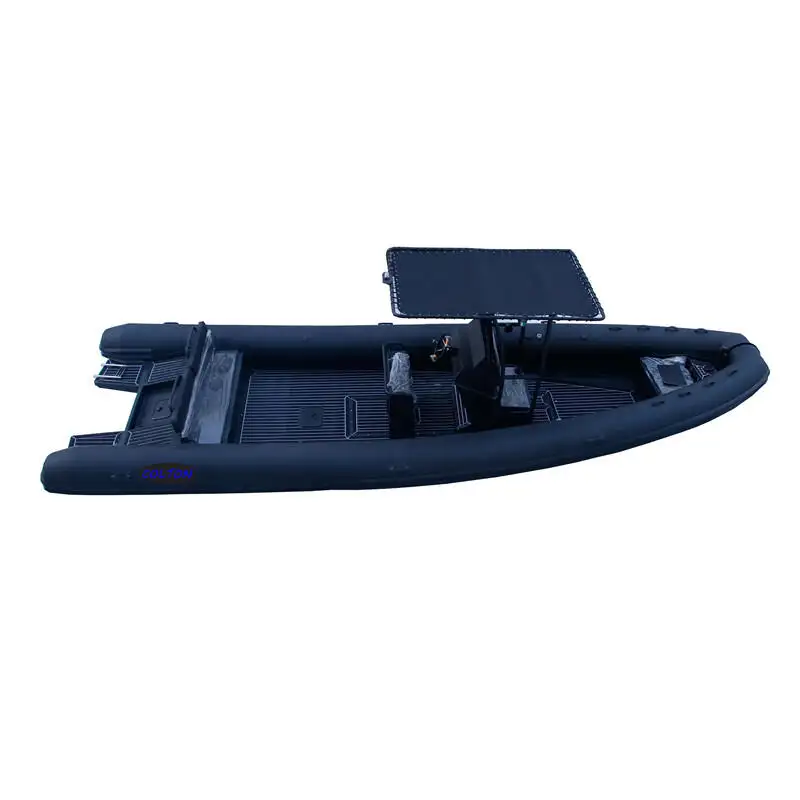 Bateau pneumatique semi-rigide à vendre