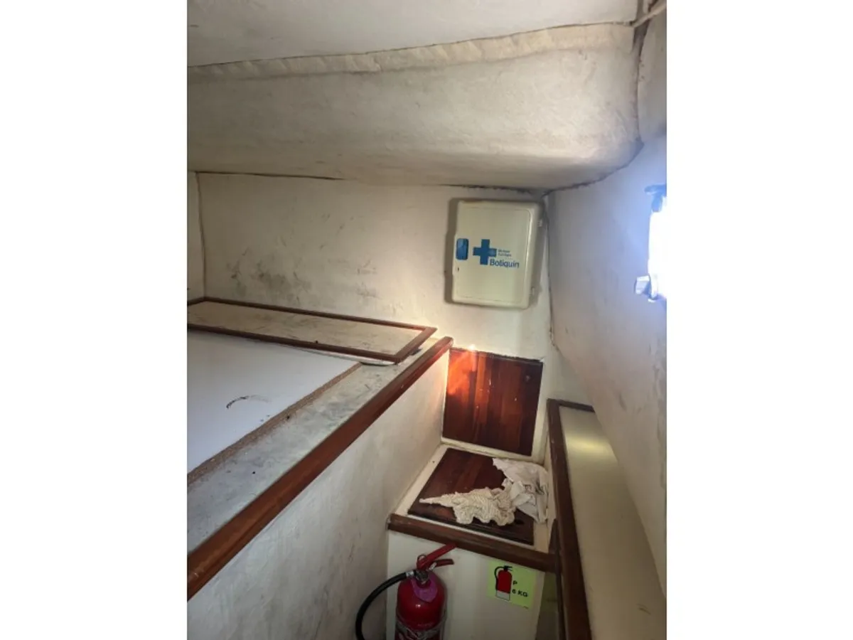 Bateaux de travail à vendre