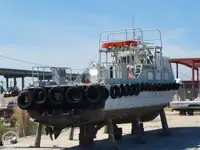 Bateau de transport d'équipage à vendre