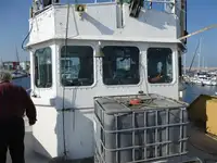 Bateaux de travail à vendre