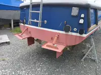 Bateaux de travail à vendre