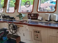 Navire de débarquement, citerne à vendre
