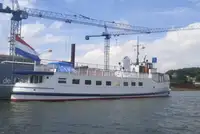Navire de passagers à vendre