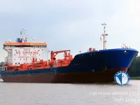 Pétrolier / chimiquier à vendre
