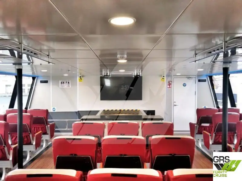 Navire de passagers à vendre