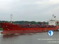 Pétrolier / chimiquier à vendre