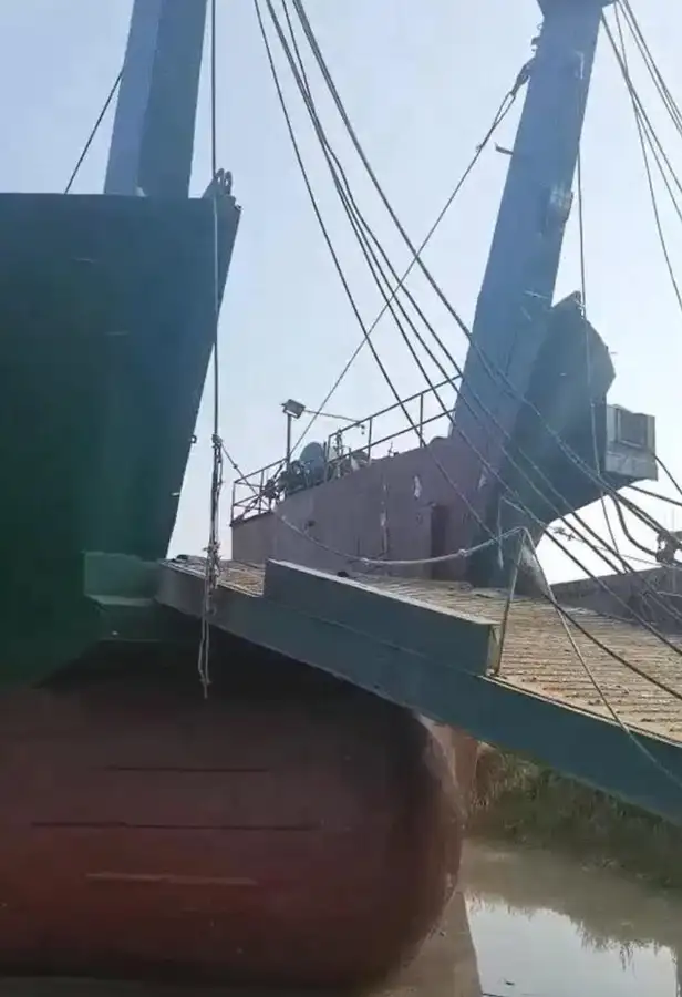 Péniche à vendre