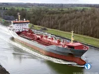 Pétrolier / chimiquier à vendre