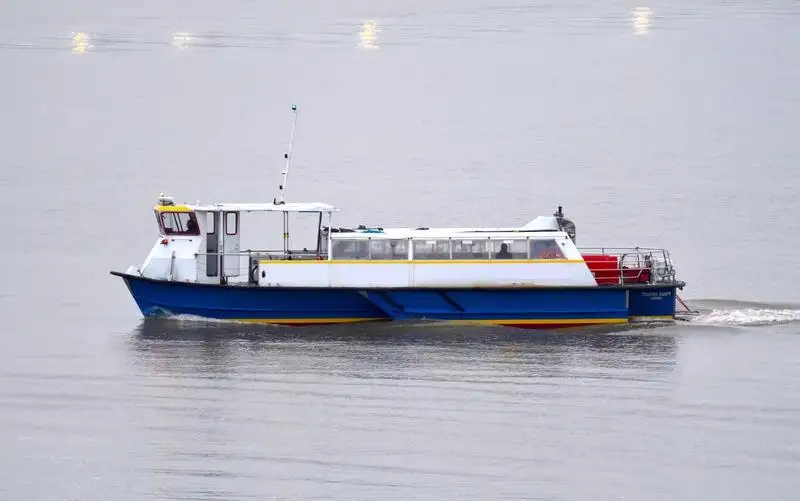 Navire de passagers à vendre