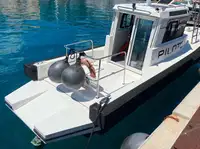 Bateau pilote à vendre