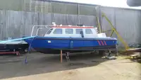 Bateau patrouilleur à vendre