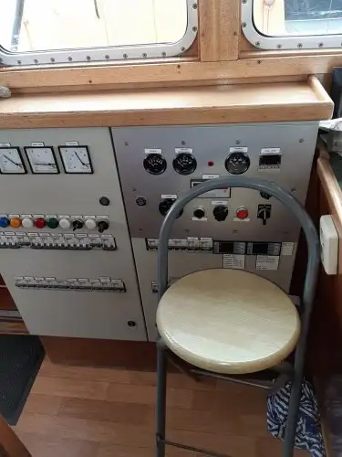 Chalutier à vendre