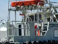 Bateau de transport d'équipage à vendre