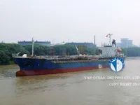 Pétrolier / chimiquier à vendre