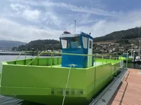 Bateaux de travail à vendre