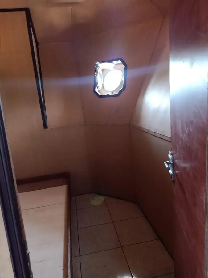 Navire de débarquement, citerne à vendre