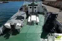 Navire d'arpentage à vendre