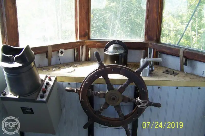 Remorqueur à vendre