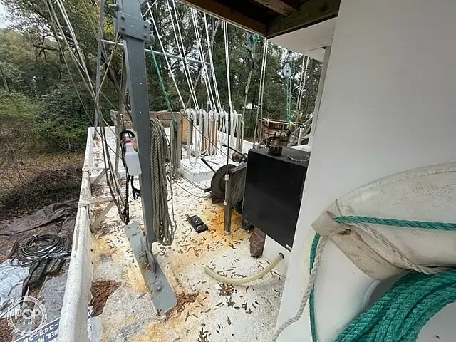 Chalutier à vendre