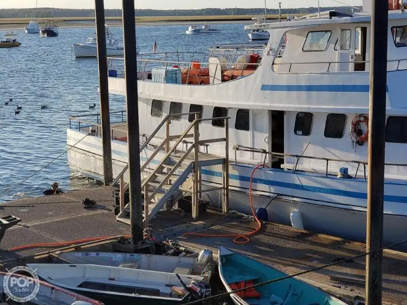Navire-ferry à vendre