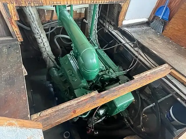Chalutier à vendre