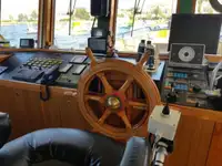 Bateau patrouilleur à vendre