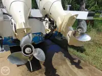 Bateau patrouilleur à vendre