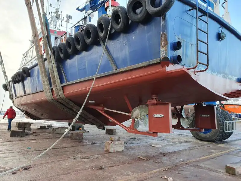 Bateau patrouilleur à vendre