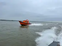 Bateau pneumatique semi-rigide à vendre
