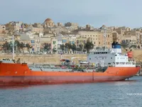 Pétrolier / chimiquier à vendre