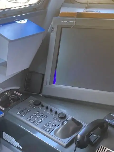 Bateau patrouilleur à vendre