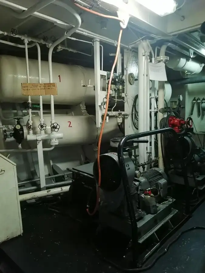 Pétrolier / chimiquier à vendre