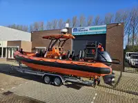 Navire porte-conteneurs à vendre