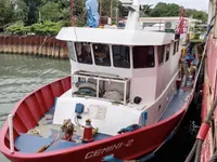 Navire d'arpentage à vendre
