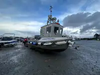 Patrouilleur à vendre