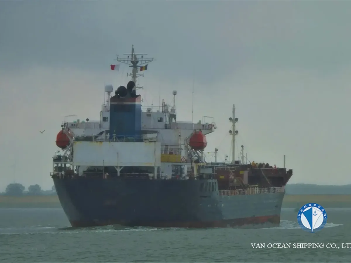 Pétrolier / chimiquier à vendre