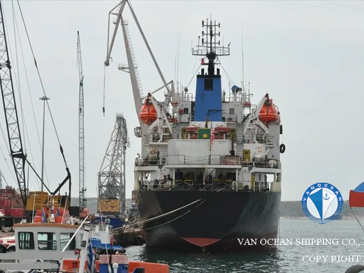 Pétrolier / chimiquier à vendre
