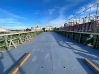 Bateau de transport d'équipage à vendre