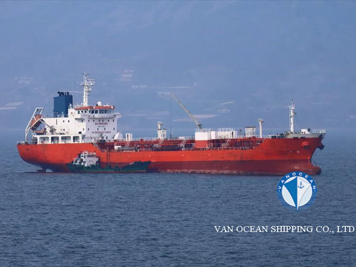 Pétrolier / chimiquier à vendre