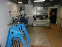 Navire porte-conteneurs à vendre