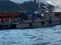 Bateaux de travail à vendre