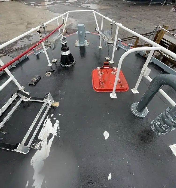 Bateau patrouilleur à vendre