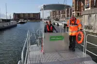 Navire porte-conteneurs à vendre
