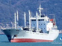 Navire frigorifique à vendre